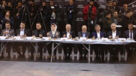 Millet İttifakı’nın Cumhurbaşkanı ve yardımcı adayları fotoğraf karesine zor sığdı